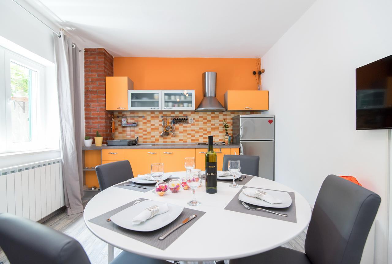 סופטאר Apartments Cafe Del Mar מראה חיצוני תמונה