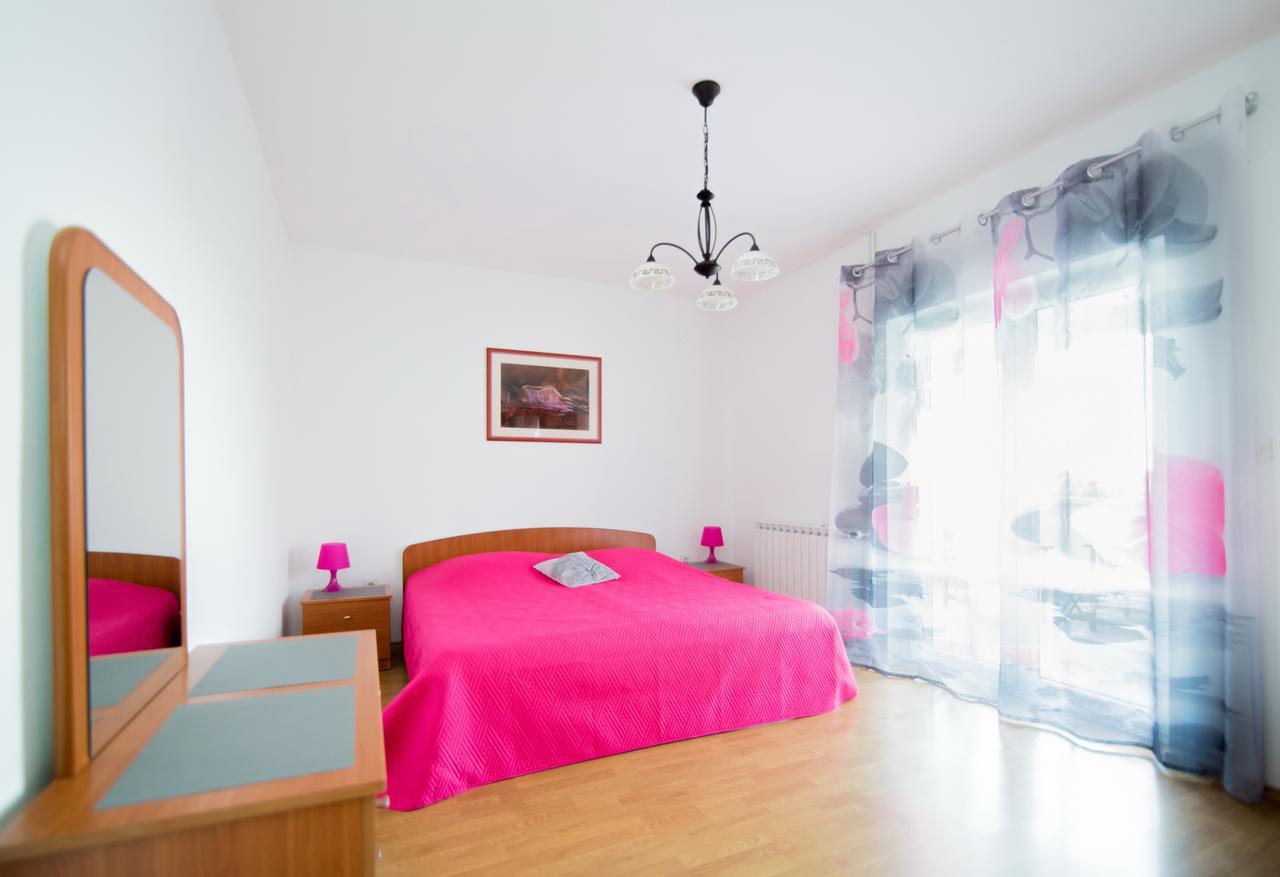 סופטאר Apartments Cafe Del Mar מראה חיצוני תמונה