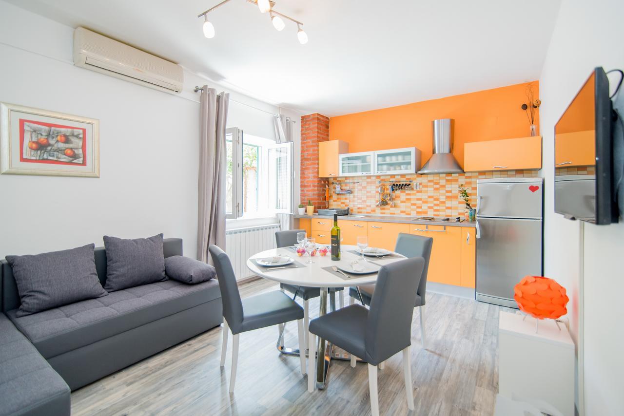 סופטאר Apartments Cafe Del Mar מראה חיצוני תמונה